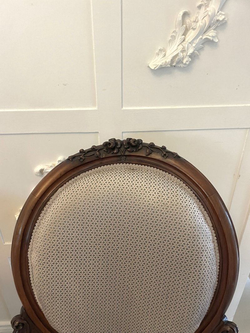 Antique Victorian Cameo Back Carved Walnut Sofa - Image 7